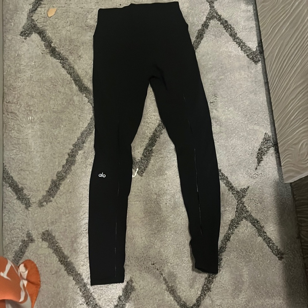 Black Alo leggings